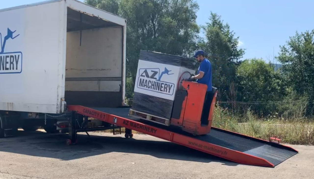 New Loading ramp AZ RAMP-PRIME XS-8 .  Industrial Mobil Loading Ramp: picture 9