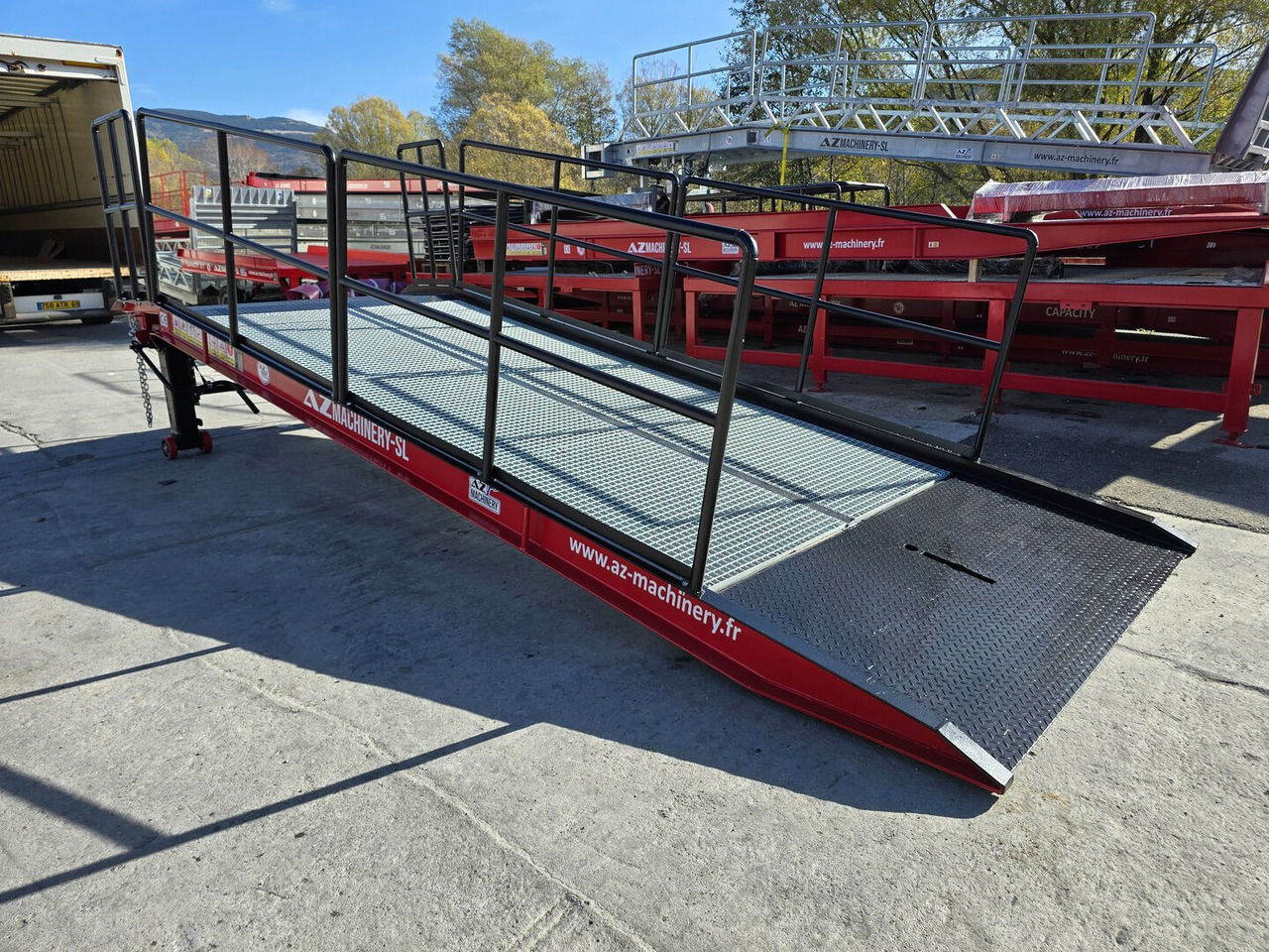 **RENTAL** AZ RAMP-PRIME XS-6 . Industrial Mobil Loading Ramp - Loading ramp: picture 2 **RENTAL** AZ RAMP-PRIME XS-6 . Industrial Mobil Loading Ramp - Loading ramp: picture 2