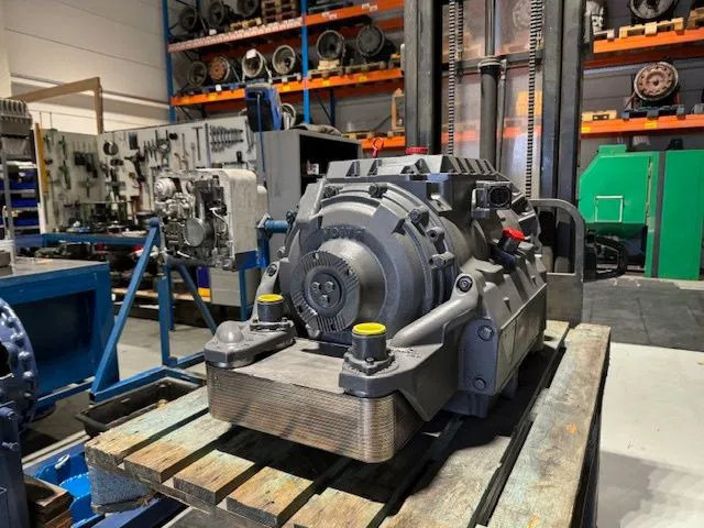 Voith 864-5 vol automatische versnellingsbak - Gearbox: picture 3 Voith 864-5 vol automatische versnellingsbak - Gearbox: picture 3