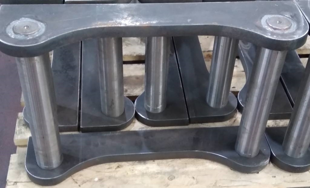 Sovitelevyjä - Quick coupler for Construction machinery: picture 1 Sovitelevyjä - Quick coupler for Construction machinery: picture 1