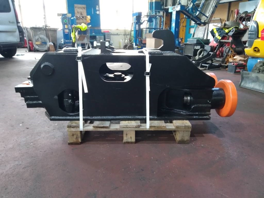 Tarfin RKH-1500 rail handling device - Blade: picture 2 Tarfin RKH-1500 rail handling device - Blade: picture 2