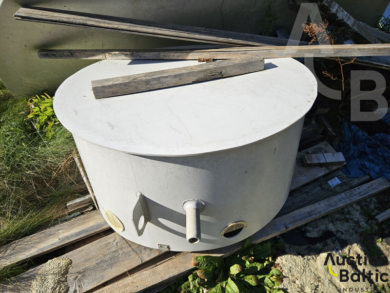 August ir Ko - Tank truck: picture 2 August ir Ko - Tank truck: picture 2