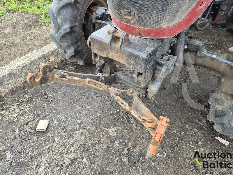 Farm tractor Branson 5820 CX: picture 19