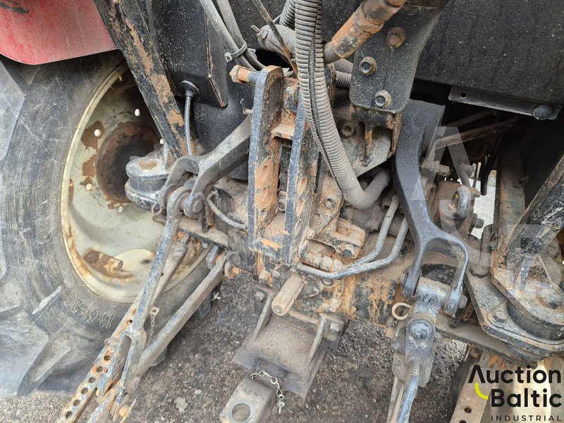 Farm tractor Branson 5820 CX: picture 16