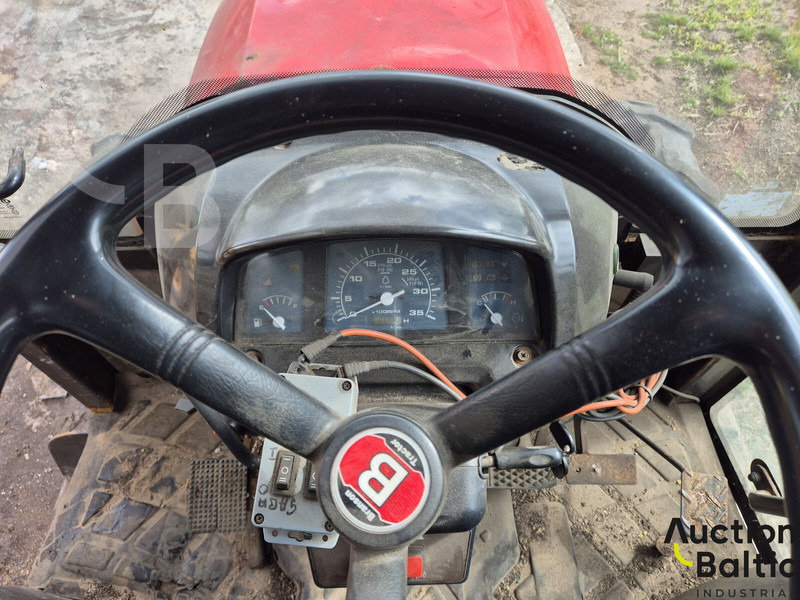Farm tractor Branson 5820 CX: picture 7