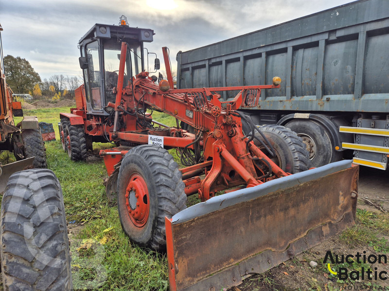 Briansko Arsenalas GS-14.02 - Grader: picture 1 Briansko Arsenalas GS-14.02 - Grader: picture 1