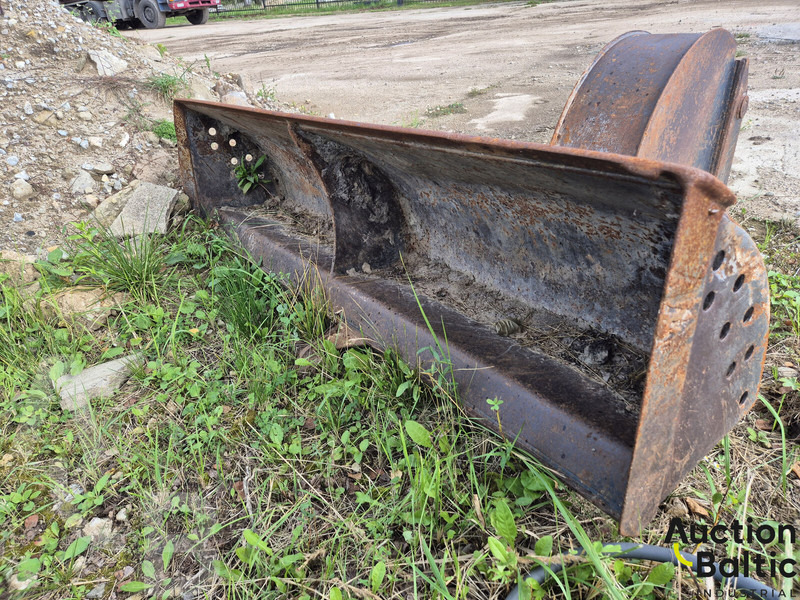 Backhoe loader Case 695 SR-4 PS: picture 14