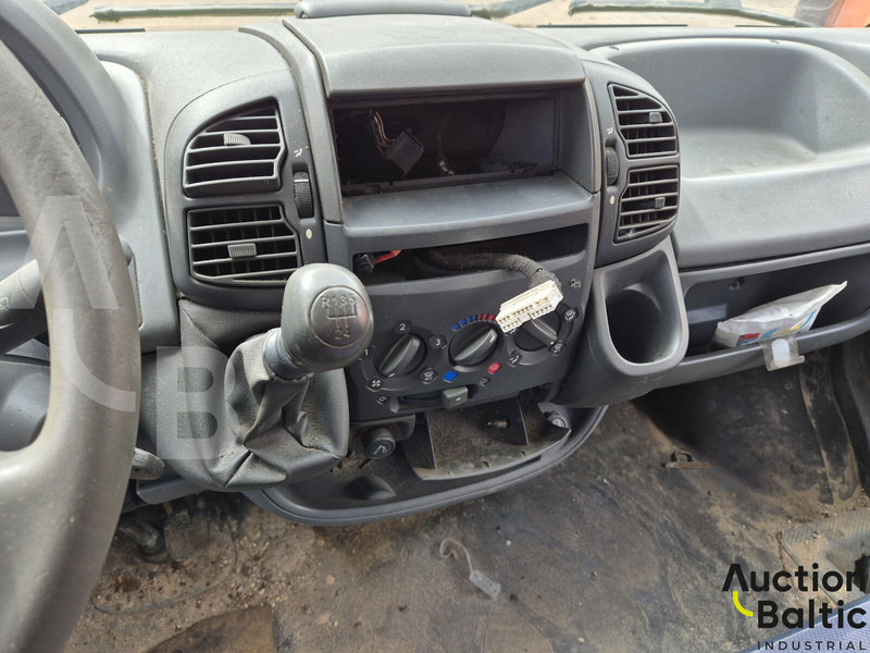 Curtain side van Fiat Ducato: picture 6