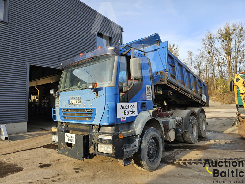 Iveco 260E44 - Tipper: picture 1 Iveco 260E44 - Tipper: picture 1