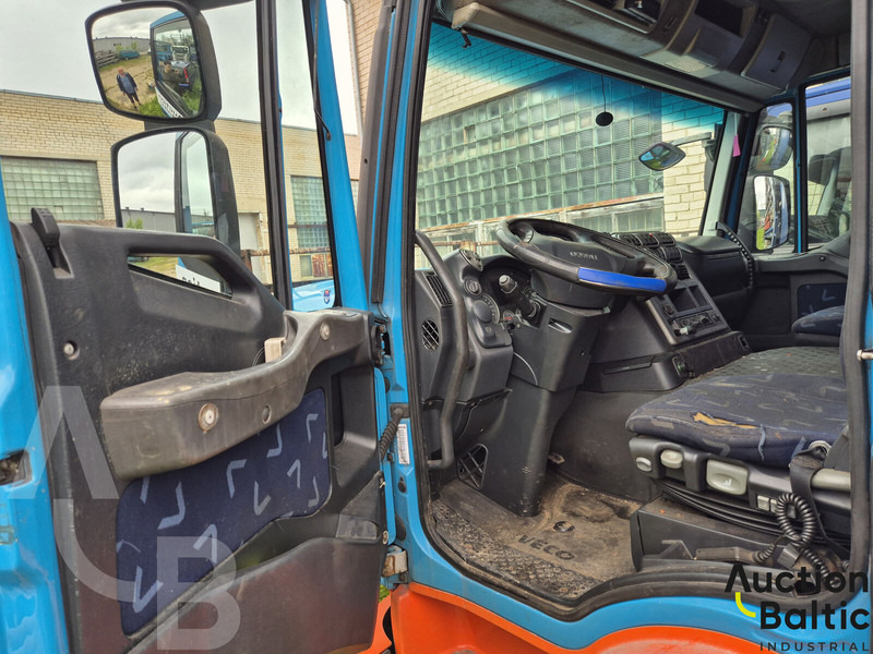 Iveco AT190S42/FP CT - Cab chassis truck: picture 4 Iveco AT190S42/FP CT - Cab chassis truck: picture 4