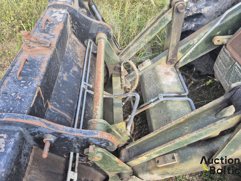 Backhoe loader JCB 4 CX: picture 11