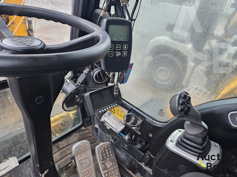 Wheel excavator JCB JS 145 W: picture 13