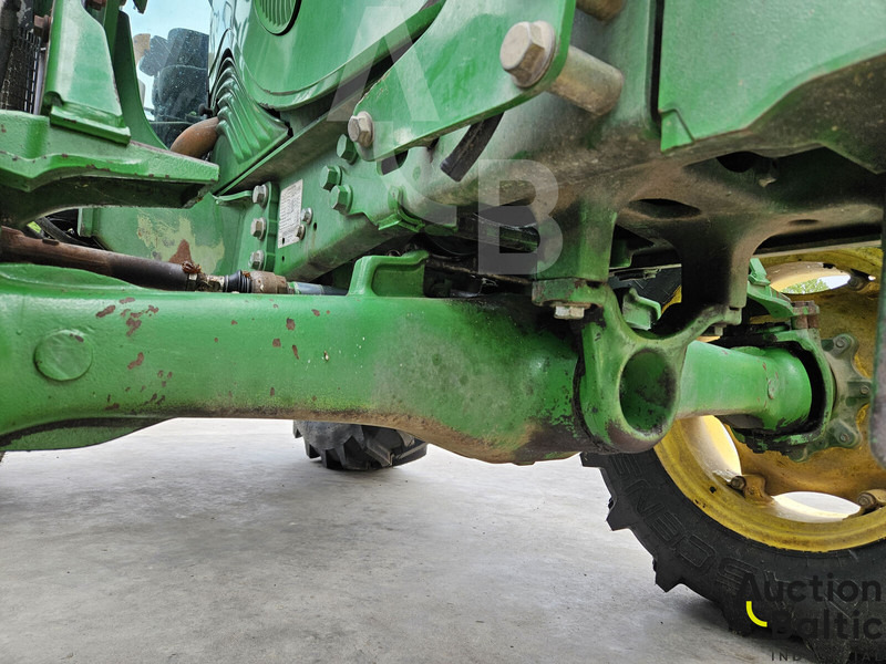 Farm tractor John Deere 5100 R: picture 14