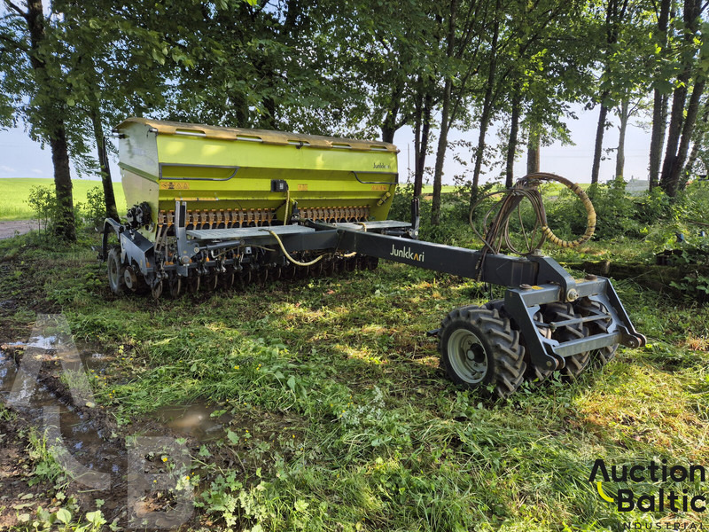 Junkkari M400 Plus - Combine seed drill: picture 2 Junkkari M400 Plus - Combine seed drill: picture 2