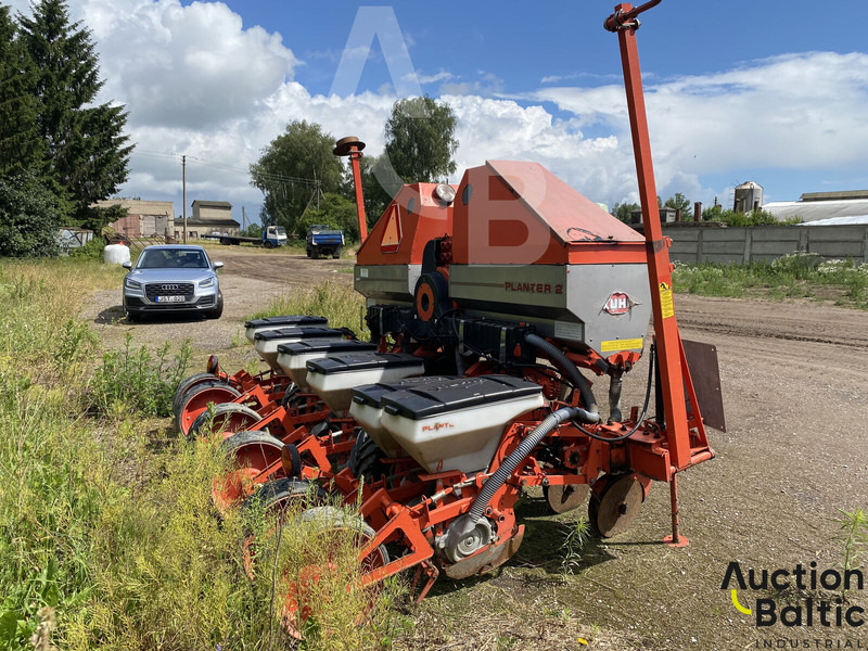 Kuhn Planter 2 - Precision sowing machine: picture 4 Kuhn Planter 2 - Precision sowing machine: picture 4