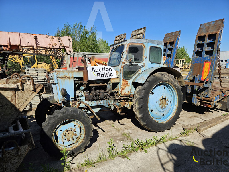 LTZ LTZ T-40 - Farm tractor: picture 1 LTZ LTZ T-40 - Farm tractor: picture 1