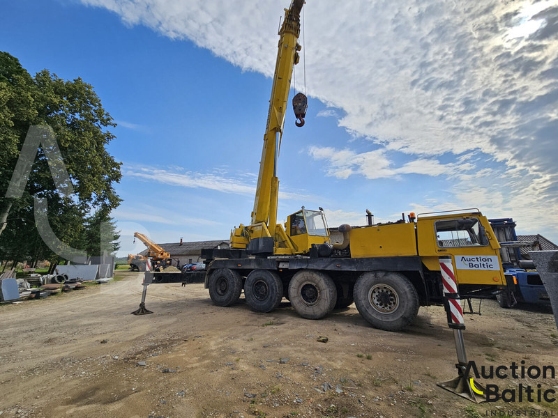 Liebherr LTM 1060 - All terrain crane: picture 4 Liebherr LTM 1060 - All terrain crane: picture 4