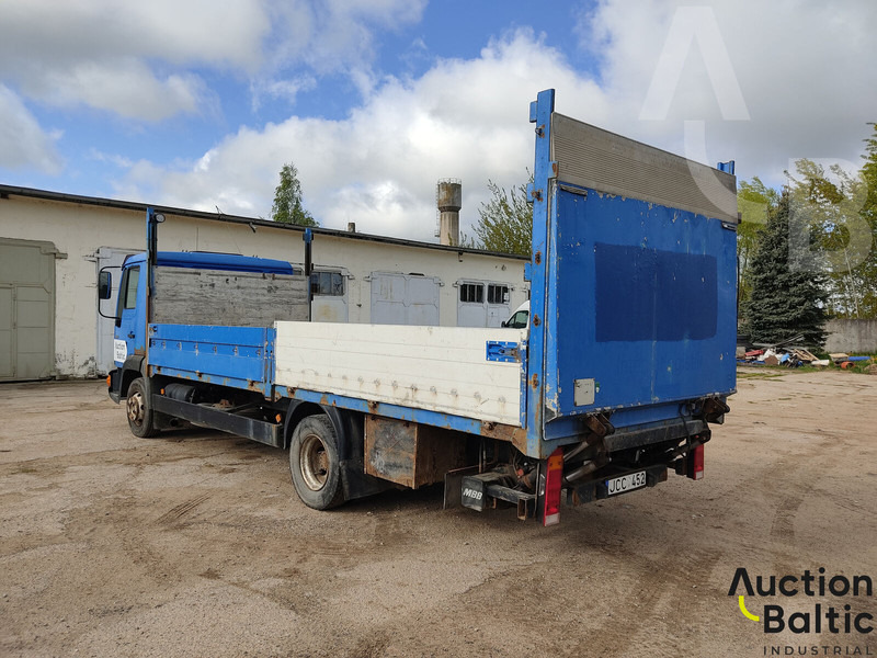 MAN L2000 - Dropside/ Flatbed truck: picture 4 MAN L2000 - Dropside/ Flatbed truck: picture 4