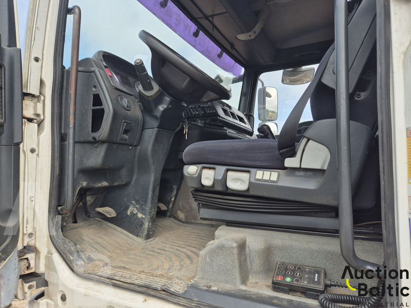 MAN TGA26.440 - Autotransporter truck: picture 5 MAN TGA26.440 - Autotransporter truck: picture 5