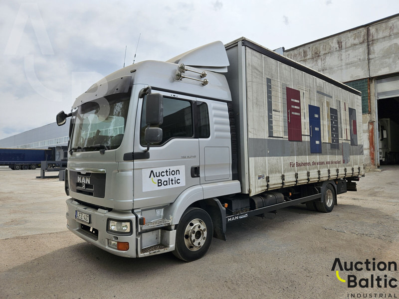 MAN TGL8.250 - Curtainsider truck: picture 2 MAN TGL8.250 - Curtainsider truck: picture 2