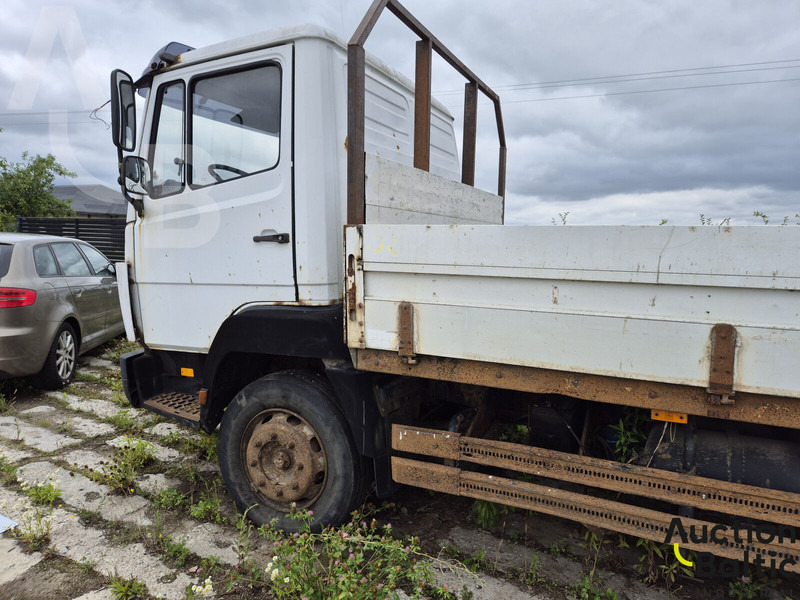 Mercedes-Benz 1117 - Dropside/ Flatbed truck: picture 5 Mercedes-Benz 1117 - Dropside/ Flatbed truck: picture 5