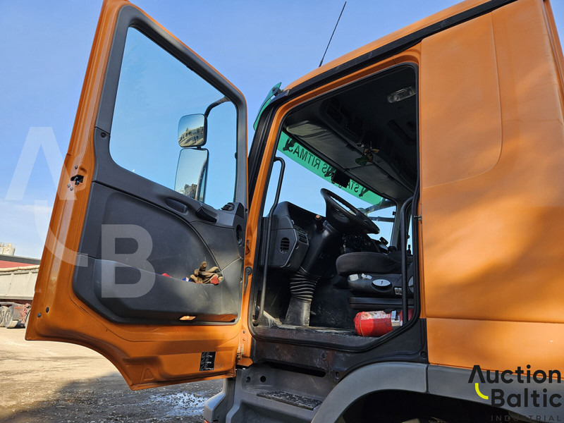 Mercedes-Benz Actros 1844 - Tipper, Crane truck: picture 5 Mercedes-Benz Actros 1844 - Tipper, Crane truck: picture 5