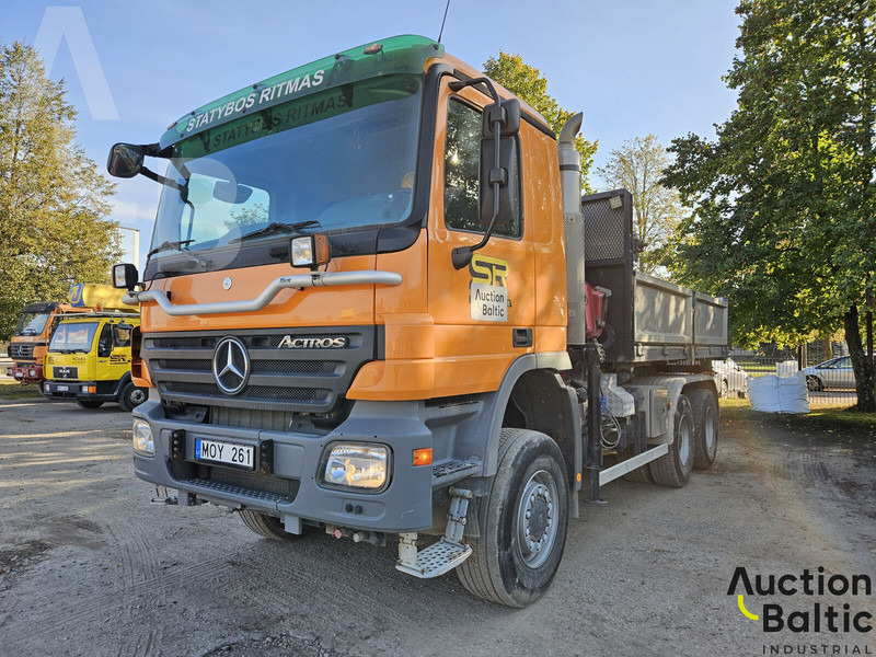 Mercedes-Benz Actros 1844 - Tipper, Crane truck: picture 2 Mercedes-Benz Actros 1844 - Tipper, Crane truck: picture 2