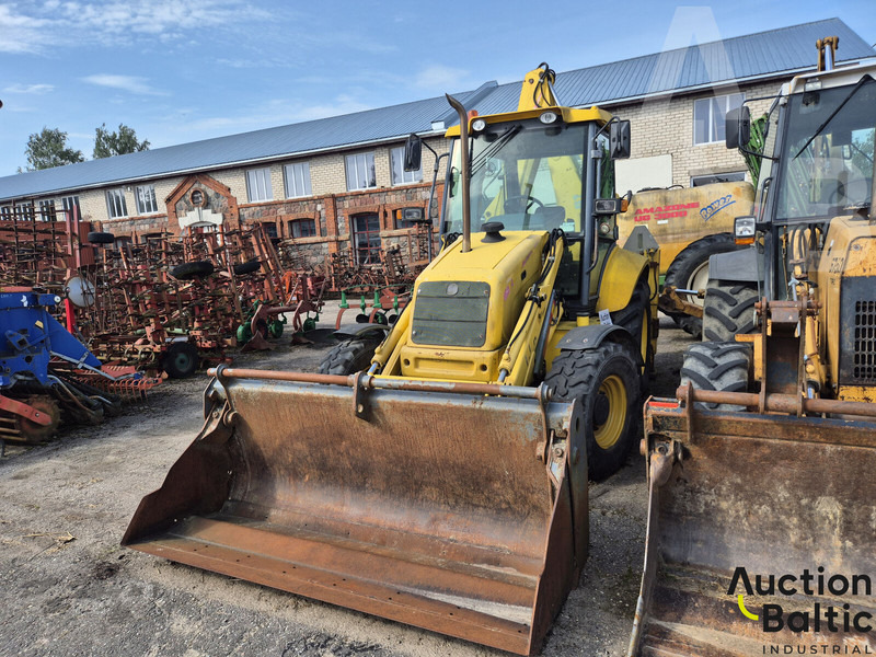New Holland LB 110-4 PT - Wheel excavator: picture 2 New Holland LB 110-4 PT - Wheel excavator: picture 2