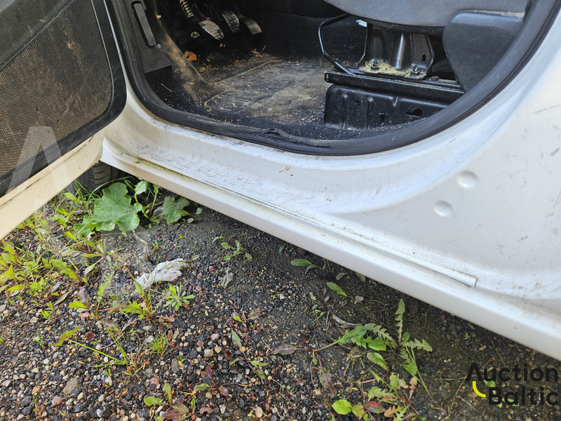 Small van Peugeot Partner: picture 13