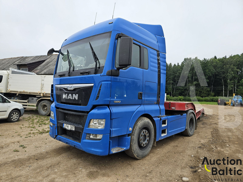 MAN 18.400 - Tractor unit: picture 1 MAN 18.400 - Tractor unit: picture 1