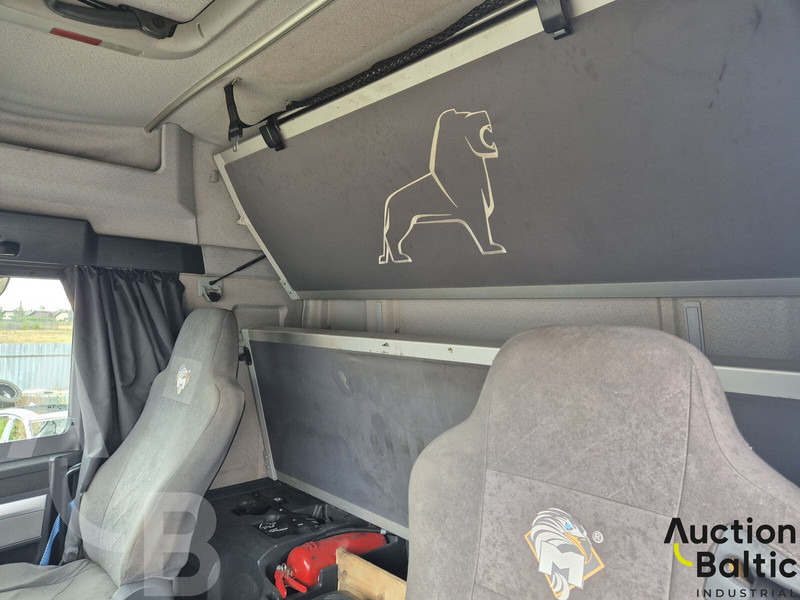 Tractor unit MAN TGX18.440: picture 10