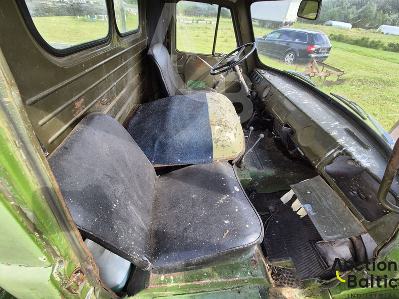 UAZ UAZ 452 - Flatbed van: picture 5 UAZ UAZ 452 - Flatbed van: picture 5