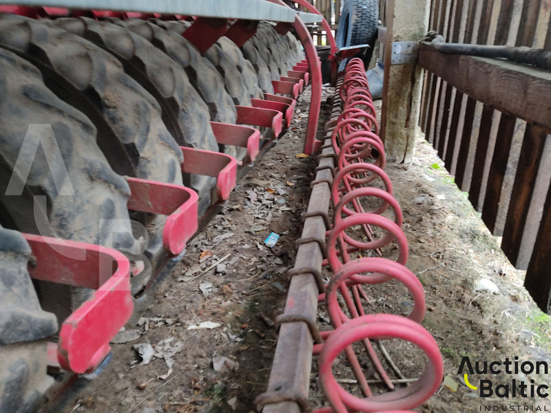 Sowing equipment Vaderstad Rapid400C: picture 13