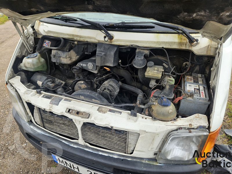 Panel van Volkswagen LT 35: picture 18