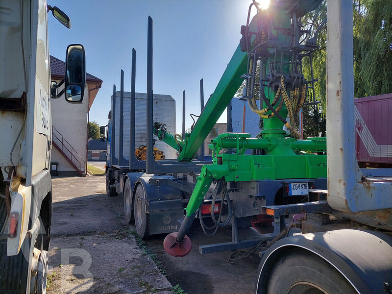 Volvo FH12 - Log truck: picture 4 Volvo FH12 - Log truck: picture 4