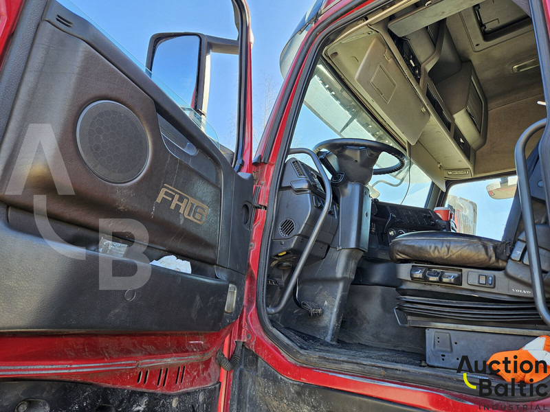 Volvo FH16 - Forestry trailer: picture 5 Volvo FH16 - Forestry trailer: picture 5