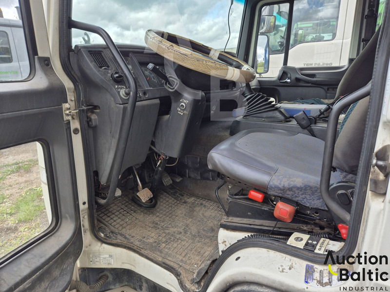 Volvo FL6 - Dropside/ Flatbed truck: picture 5 Volvo FL6 - Dropside/ Flatbed truck: picture 5