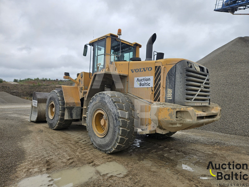 Volvo L 180 F - Wheel loader: picture 4 Volvo L 180 F - Wheel loader: picture 4