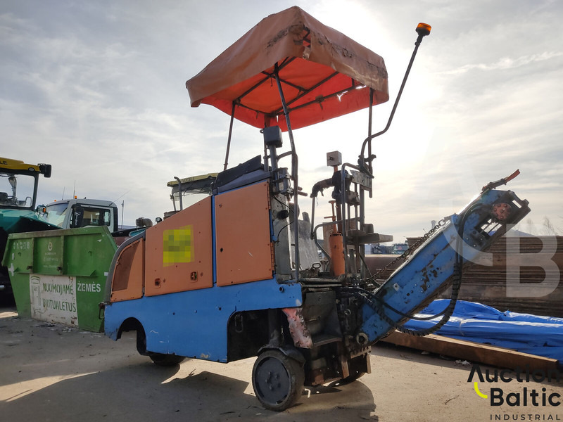 Wirtgen W35DC - Asphalt machine: picture 3 Wirtgen W35DC - Asphalt machine: picture 3