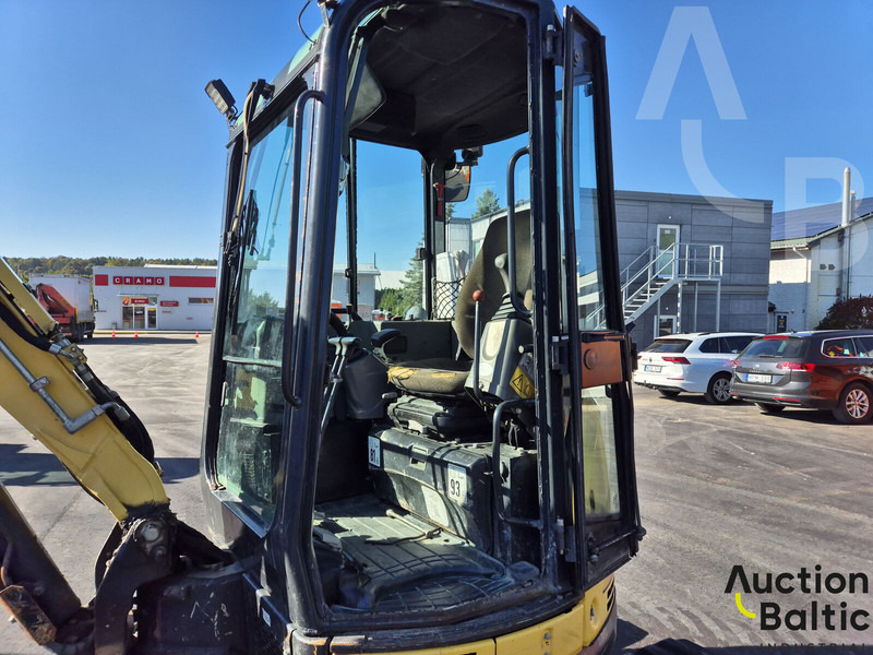 Yanmar Vio 33 U - Mini excavator: picture 5 Yanmar Vio 33 U - Mini excavator: picture 5