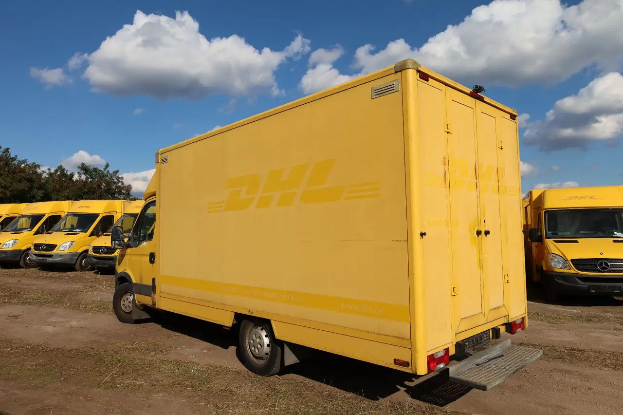 Iveco IS35SI2AA Daily/ Regalsystem/Luftfeder/1. Hand/ - Box van: picture 4 Iveco IS35SI2AA Daily/ Regalsystem/Luftfeder/1. Hand/ - Box van: picture 4
