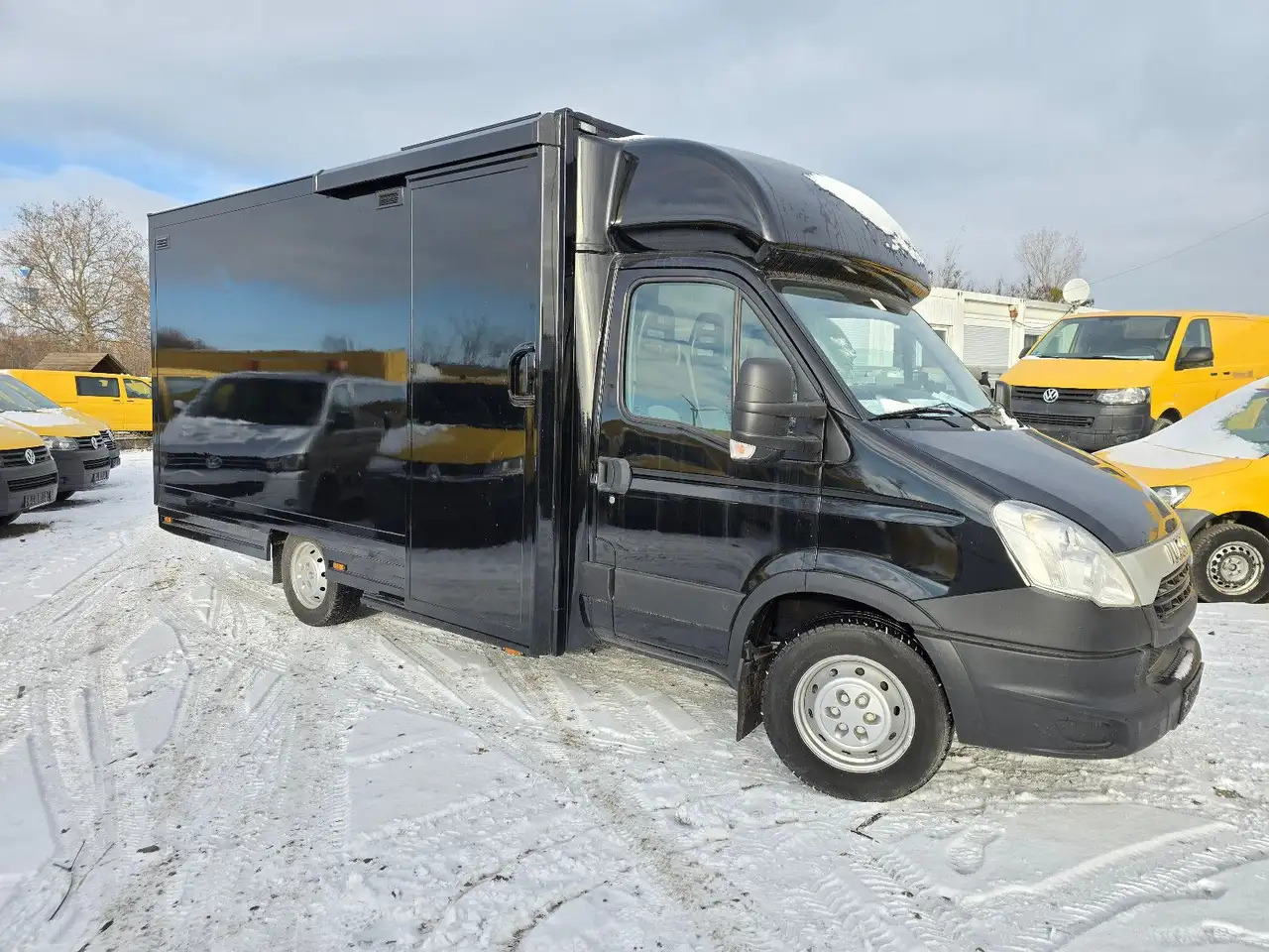 Vending truck Iveco IS35SI2AA/ FOODTRUCK/Daily: picture 6 Vending truck Iveco IS35SI2AA/ FOODTRUCK/Daily: picture 6