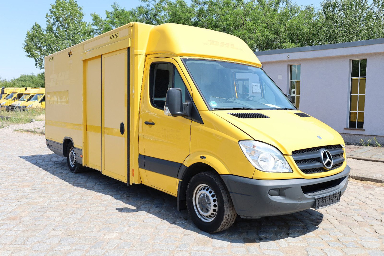 Mercedes-Benz Sprinter II Pritsche/ Koffer/Regalsystem - Box van: picture 1 Mercedes-Benz Sprinter II Pritsche/ Koffer/Regalsystem - Box van: picture 1