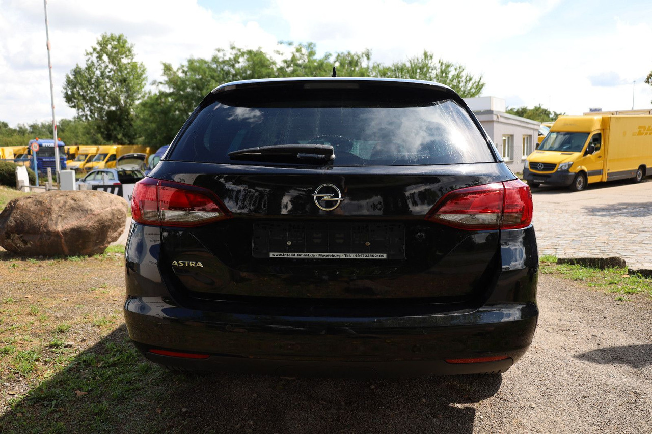 Opel Astra K Sports Tourer Business Start/Stop - Station wagon: picture 4 Opel Astra K Sports Tourer Business Start/Stop - Station wagon: picture 4