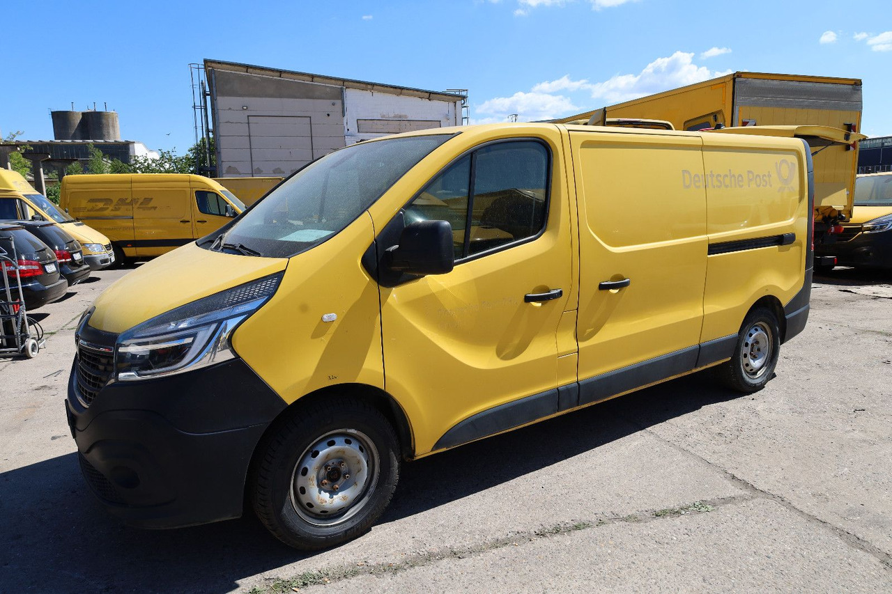 Renault Trafic Komfort/1. Hand/88kW/ MOTORSCHADEN - Small van: picture 1 Renault Trafic Komfort/1. Hand/88kW/ MOTORSCHADEN - Small van: picture 1