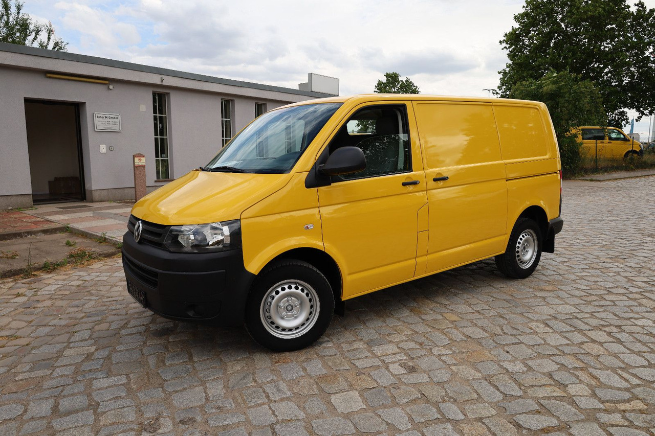 Volkswagen T5 Transporter Kasten-Kombi 2.0 TDI/EU5 - Small van: picture 1 Volkswagen T5 Transporter Kasten-Kombi 2.0 TDI/EU5 - Small van: picture 1