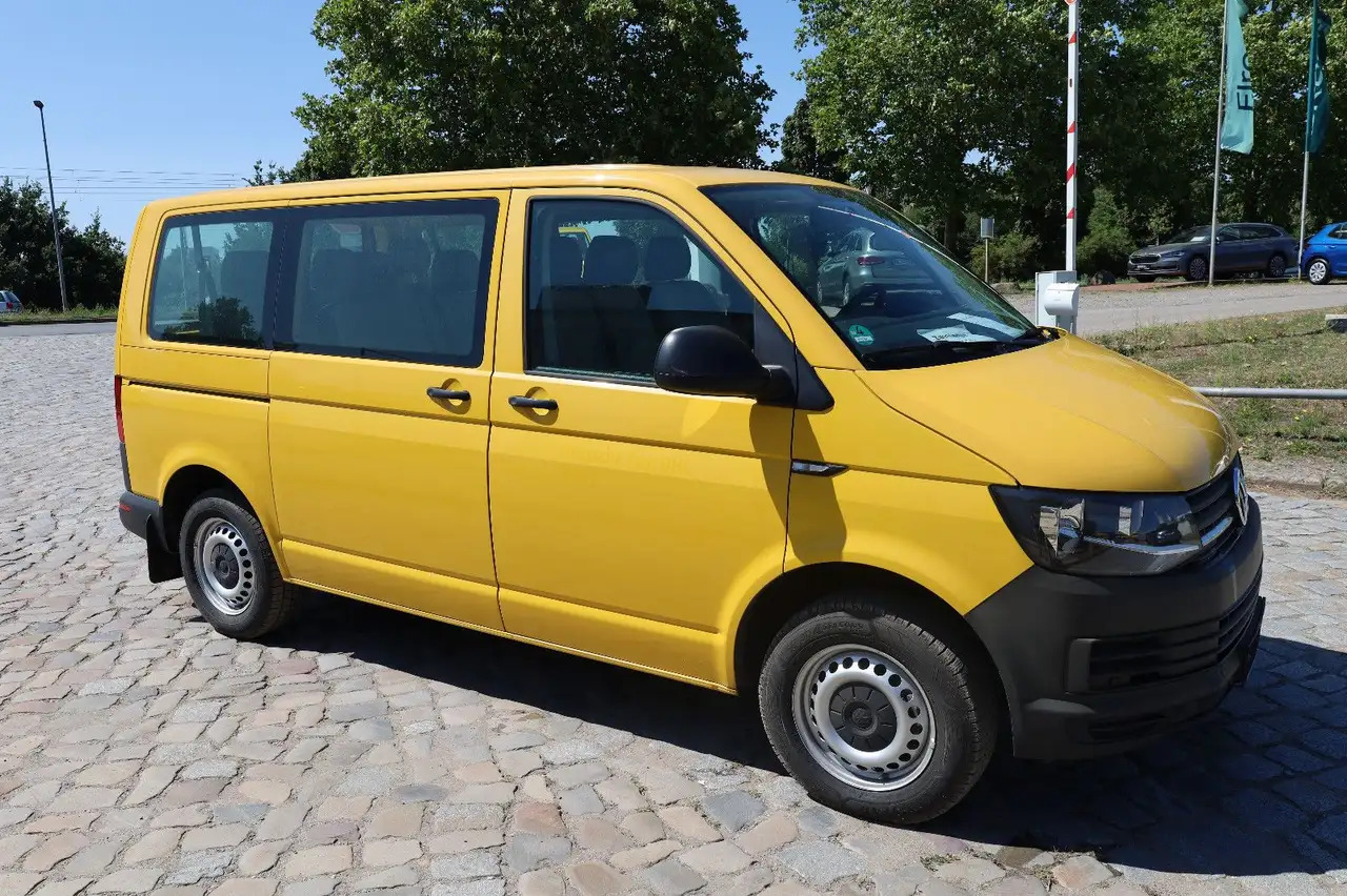 Volkswagen T6 Transporter / 2.0 TDI/EU6/1.Hand - Car: picture 2 Volkswagen T6 Transporter / 2.0 TDI/EU6/1.Hand - Car: picture 2