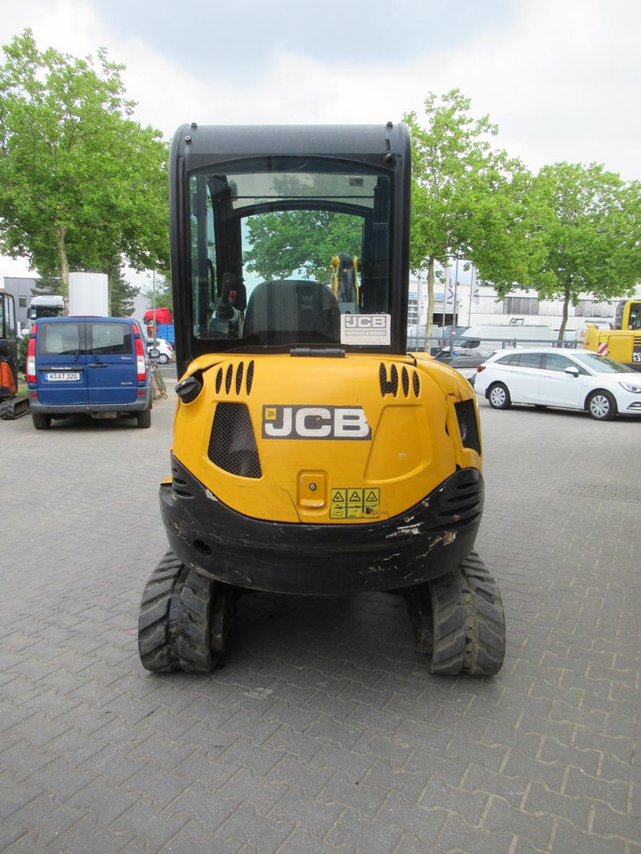 JCB 8026CTS - Mini excavator: picture 3 JCB 8026CTS - Mini excavator: picture 3