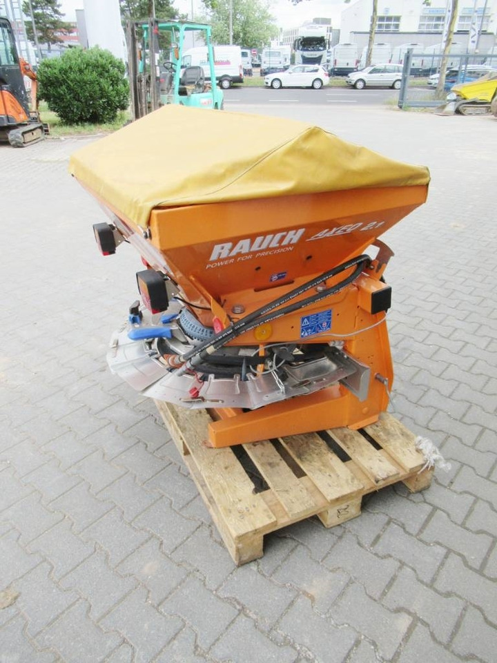 Rauch Axeo 2.1C - Sand/ Salt spreader for Municipal/ Special vehicle: picture 2 Rauch Axeo 2.1C - Sand/ Salt spreader for Municipal/ Special vehicle: picture 2