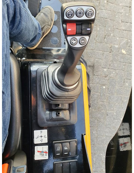 Giant Tobroco Giant G2200E X-TRA Kniklader - Wheel loader: picture 5 Giant Tobroco Giant G2200E X-TRA Kniklader - Wheel loader: picture 5